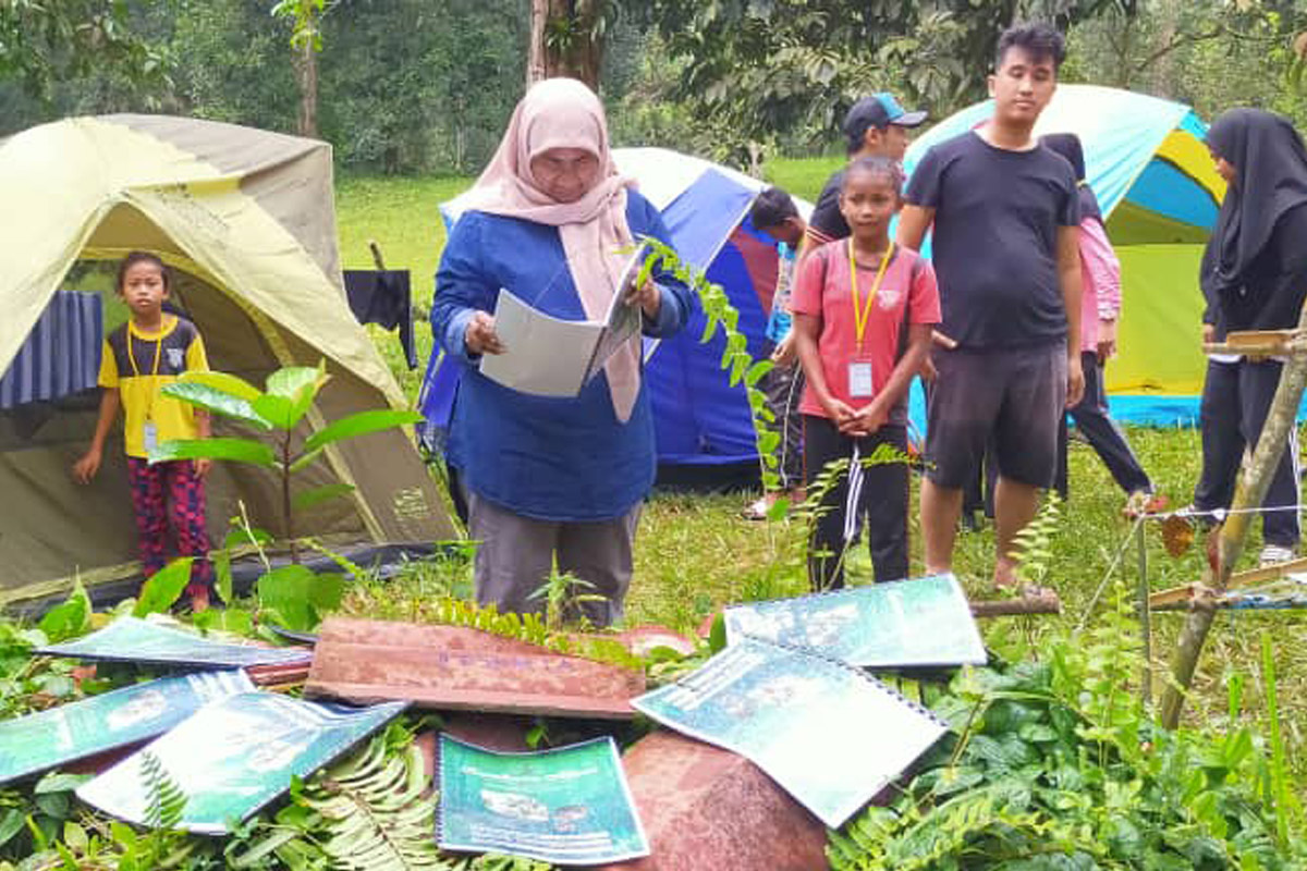 Read more about the article Sekolah Di Dalam Hutan?